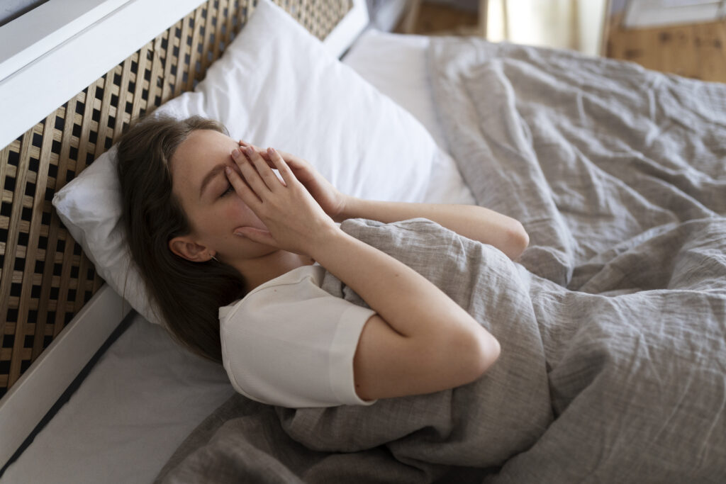 how-to-stop-sweating-in-sleep-batter-dreams